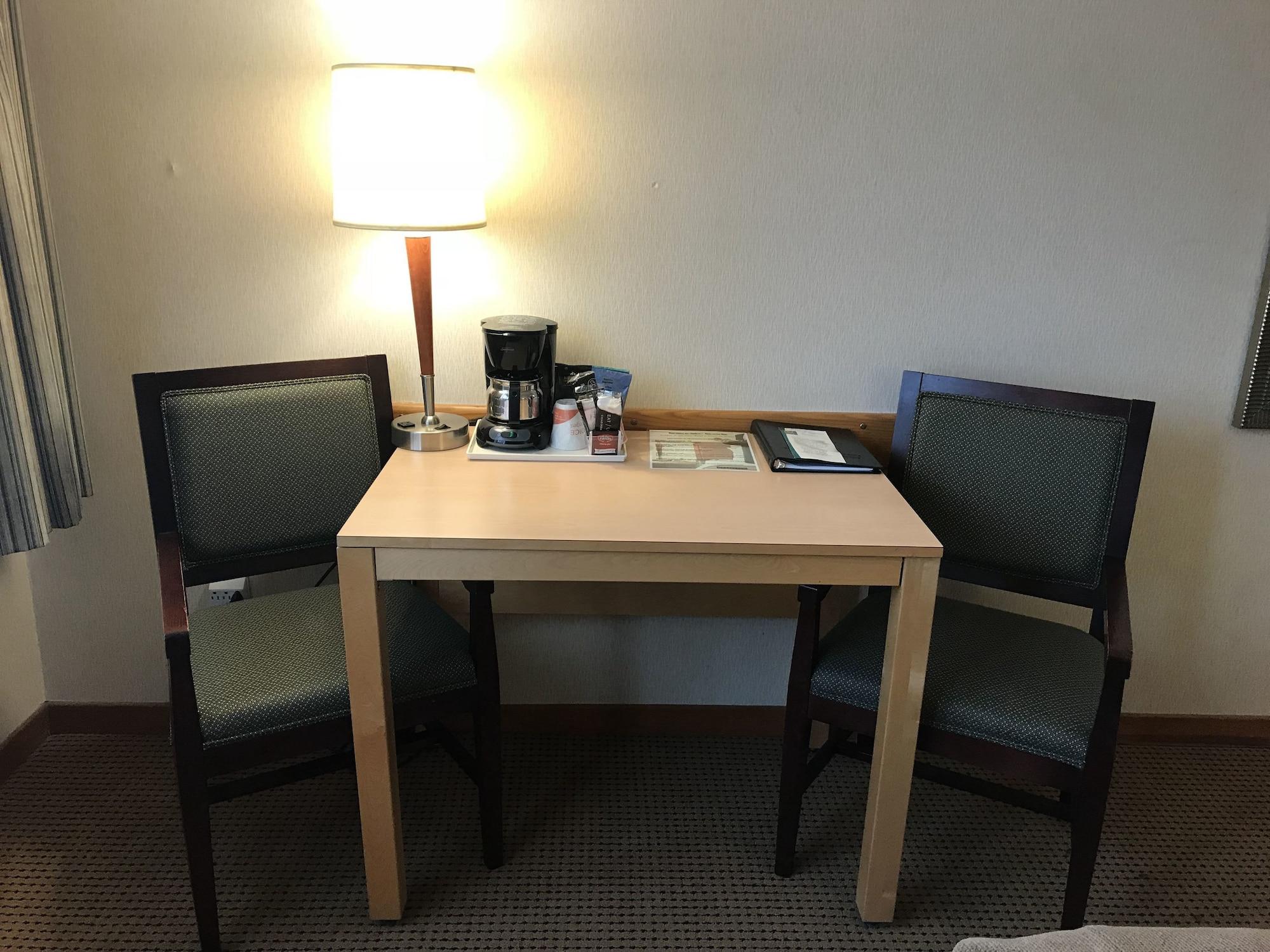 Quality Inn And Suites Montreal East Kültér fotó