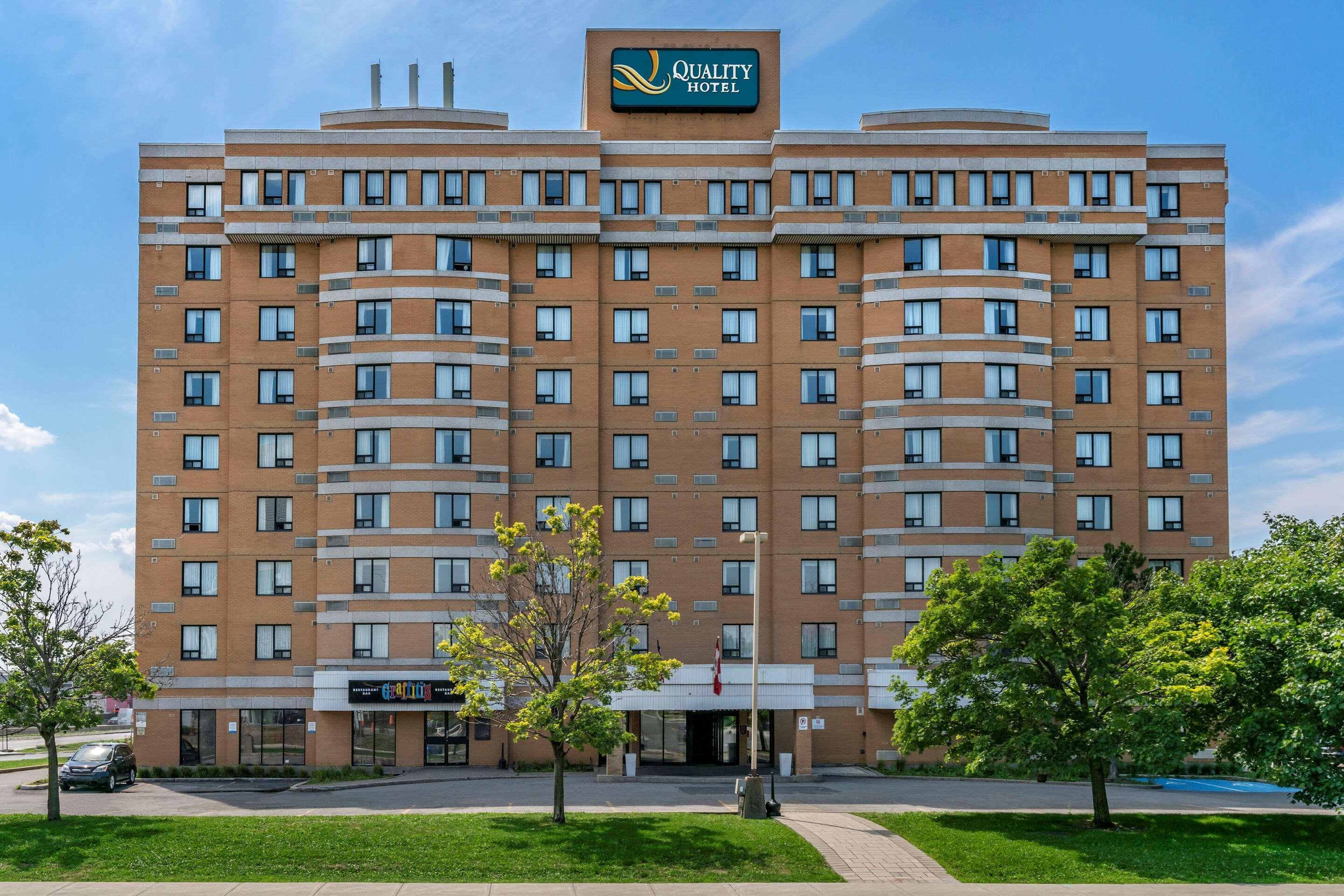 Quality Inn And Suites Montreal East Kültér fotó